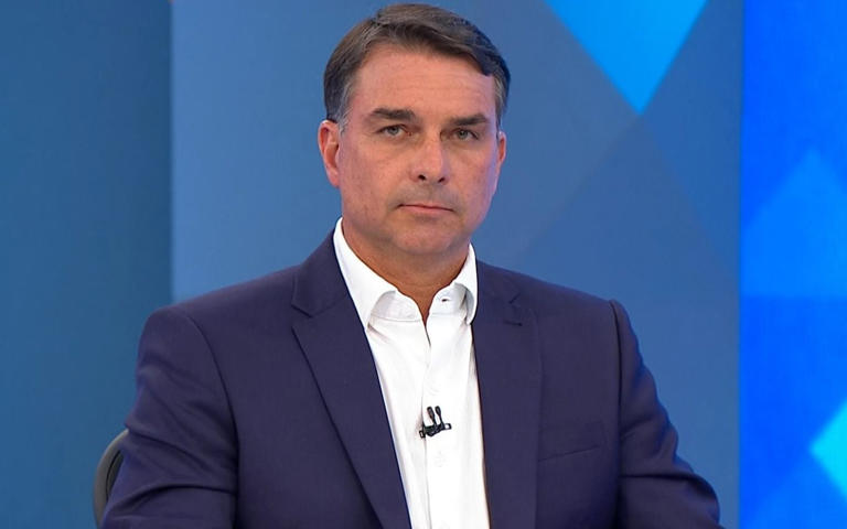 Huck, Vorcaro e recado para Renata: O que Flávio Bolsonaro disse na Globo