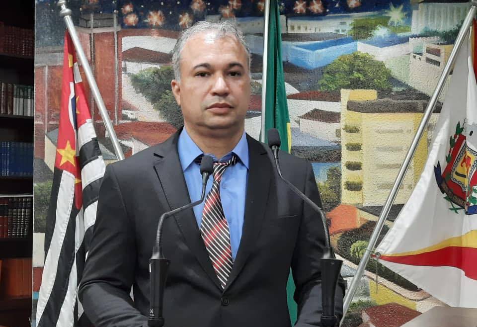 Jeferson da UniFEF cobra informações sobre reforma e ampliação da ESF do CAIC